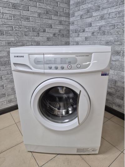 Стиральная машина SAMSUNG WFS 1061